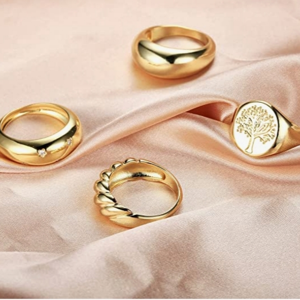 18k Gold Plated Chunky  Cuban Rings Set of 4 NWT - Picture 2 of 3